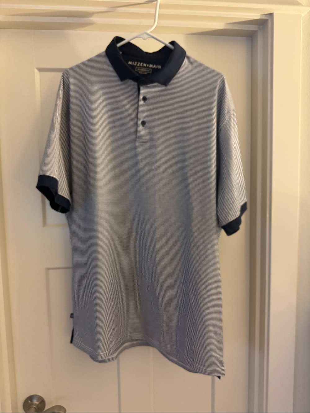 Mizzen+Main Navy and White Micro-Stripe Polo